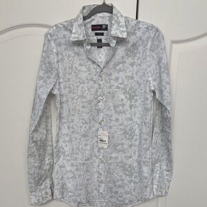 jf j.ferrar White & Light Gray Camouflage-Print Button-Down Shirt